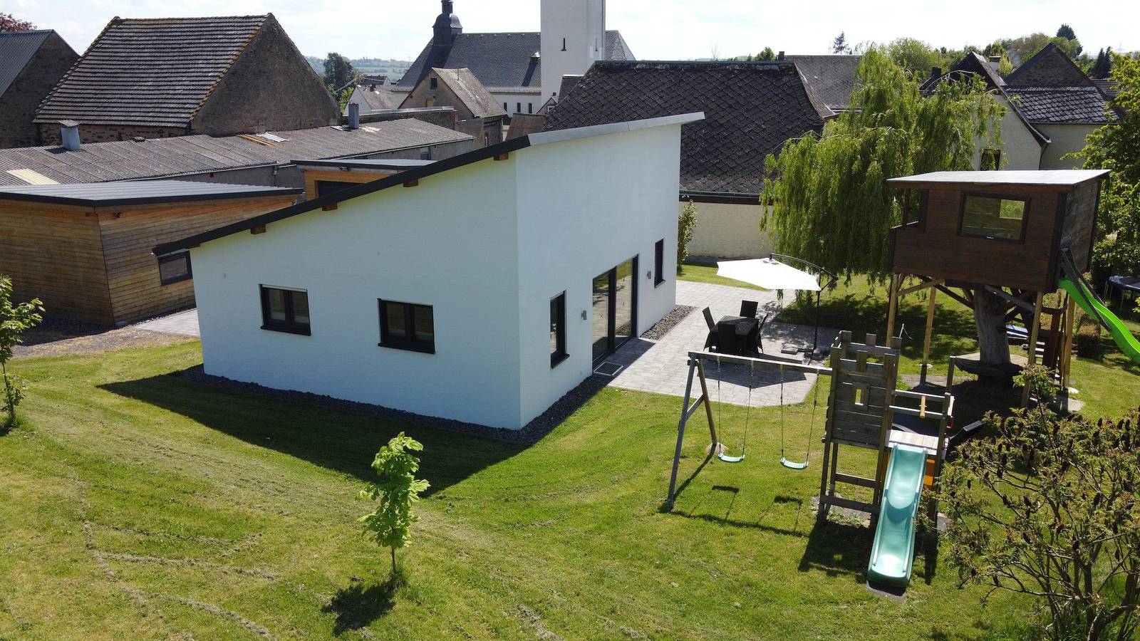 4-Bett-Ferienhaus komplett in Burg Eltz, Naunheim