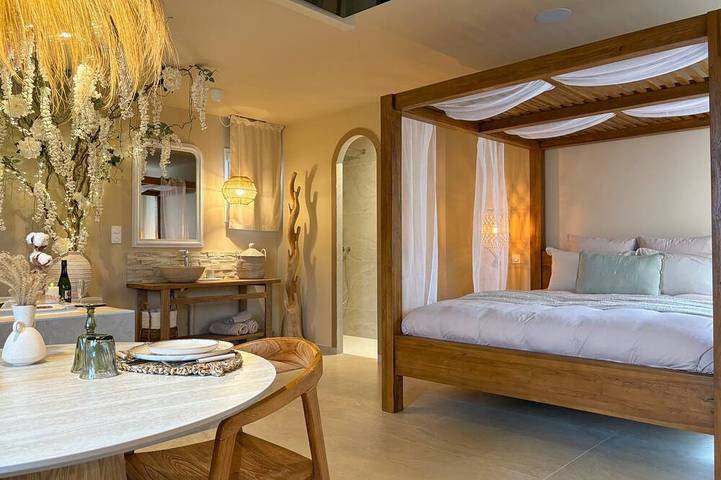 Gîte pour 2 personnes, avec Balcon et Jacuzzi à Cagny