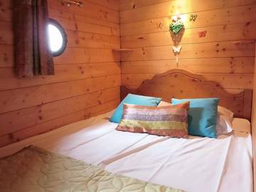 Camping pour 4 personnes, avec piscine dans le Gers