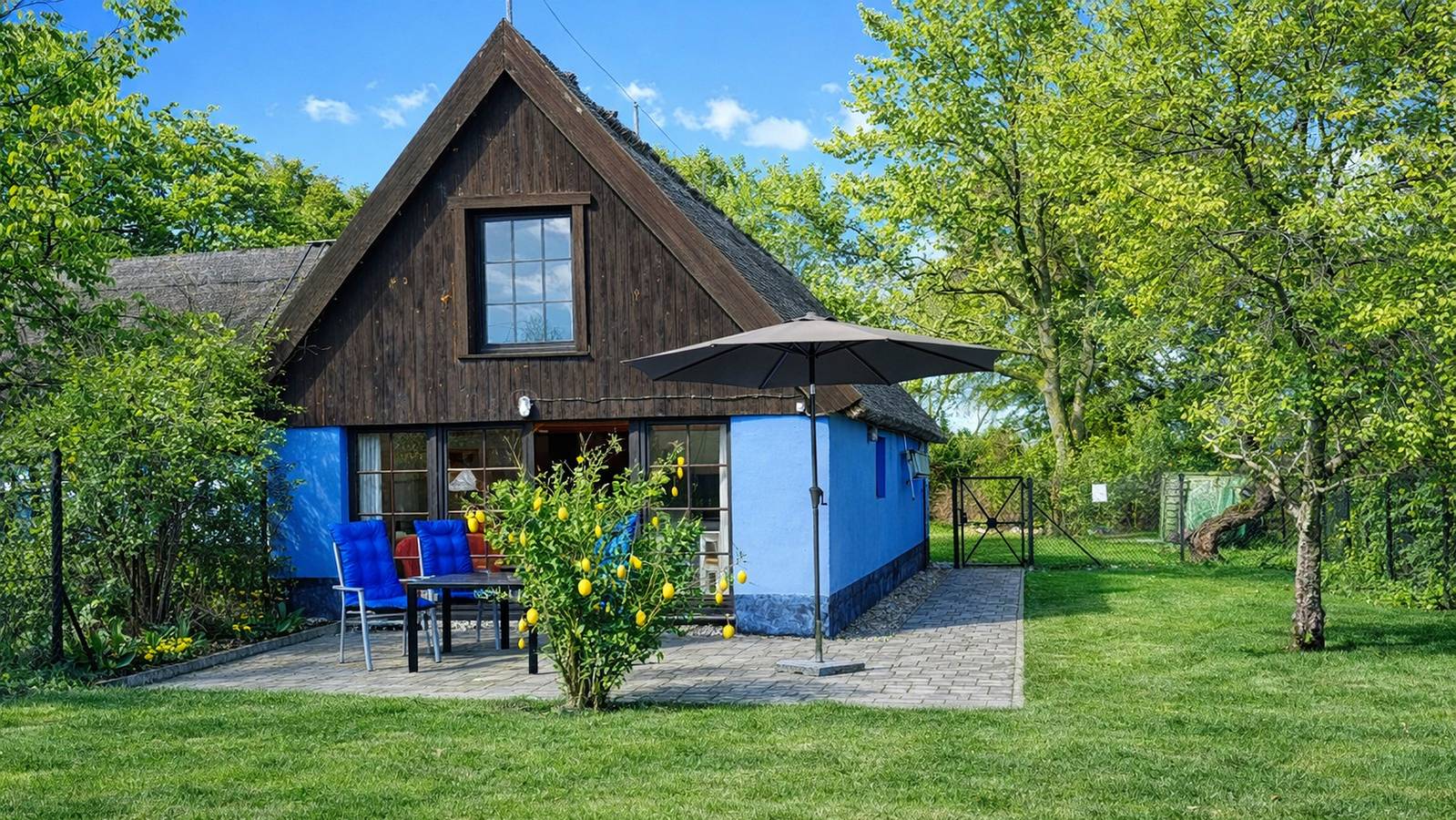 Blaues Haus in Pantow, Zirkow