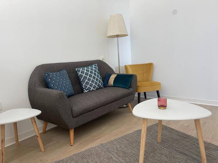 Gîte pour 2 personnes, avec terrasse et piscine ainsi que jardin et vue à Saint-André-d'Allas - 4