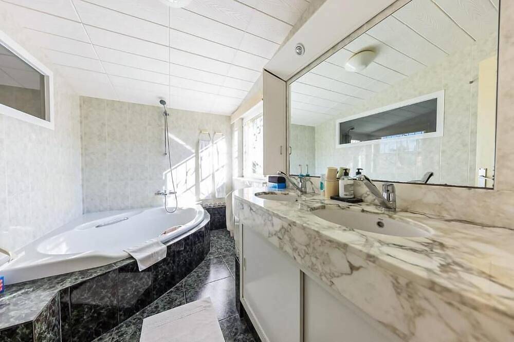 Beautiful, quiet house ideally located in Llagostera, Costa Brava