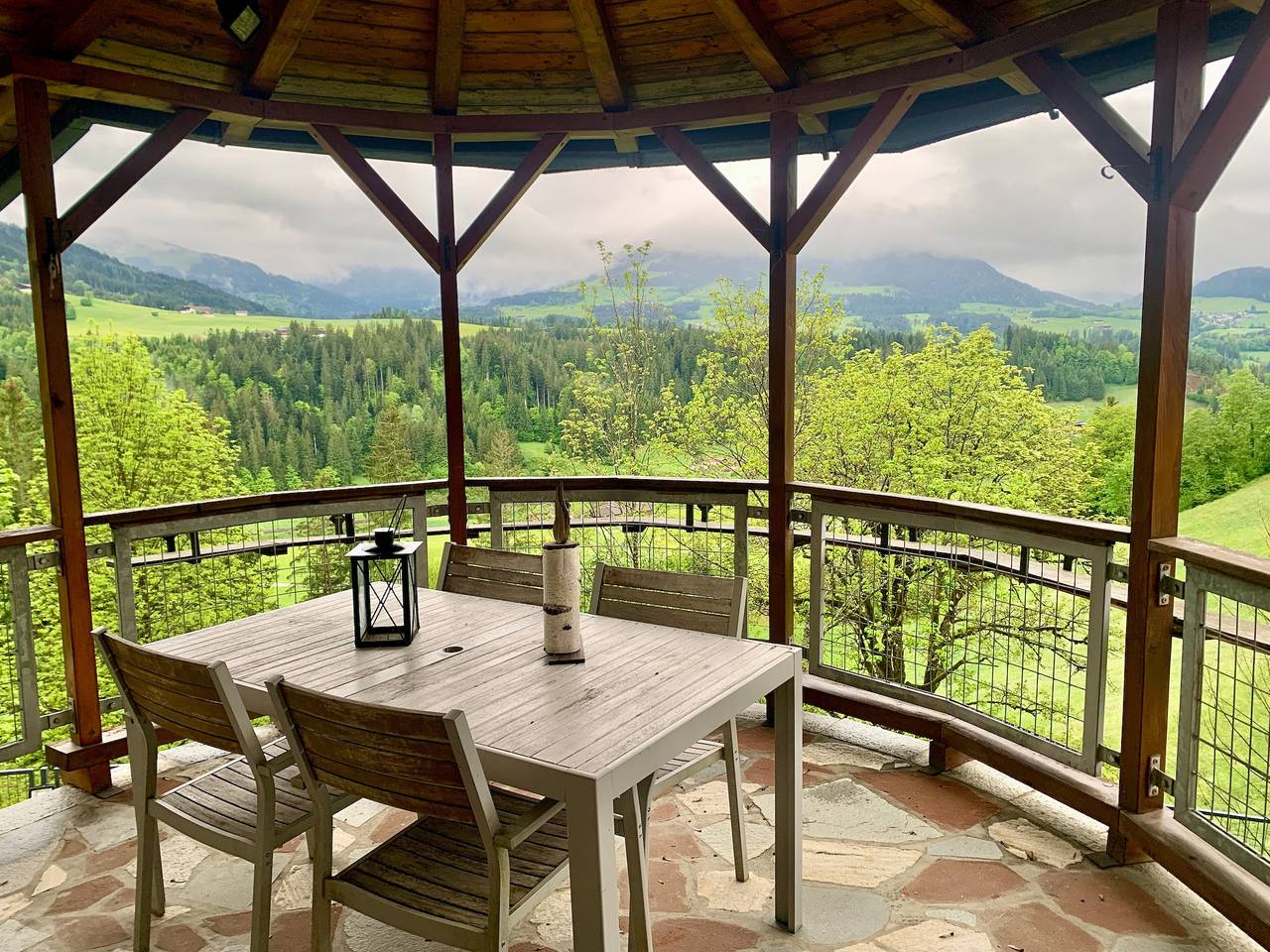 Geheel appartement, Appartement 'Auner Top 1' met uitzicht op de bergen, eigen terras en draadloos internet in Westendorf (Tirol), Kaisergebirge