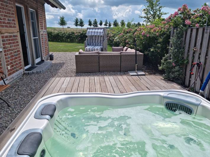 Ferienhaus für 8 Personen, mit Garten und Terrasse sowie Sauna in Kalkhorst - 4