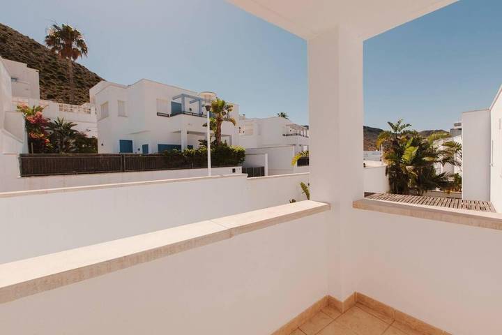 Chalet para 10 personas, con jardín además de piscina y terraza en Cabo de Gata - 2