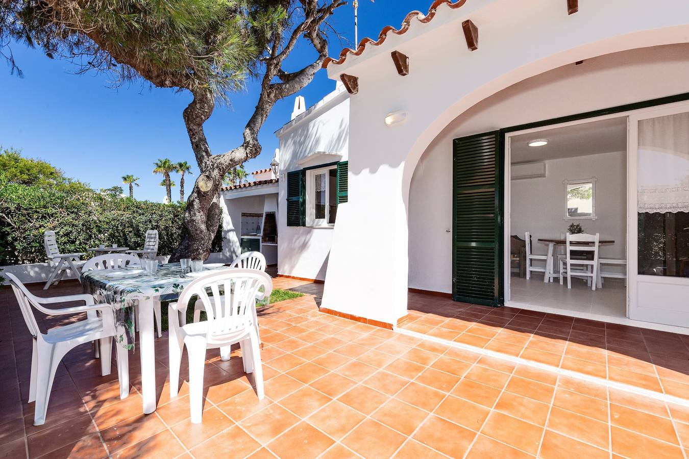 Ganze Wohnung, Ferienhaus 'Casa Joana' mit privater Terrasse, privatem Garten und Wlan in Cap d'Artrutx, Ciutadella