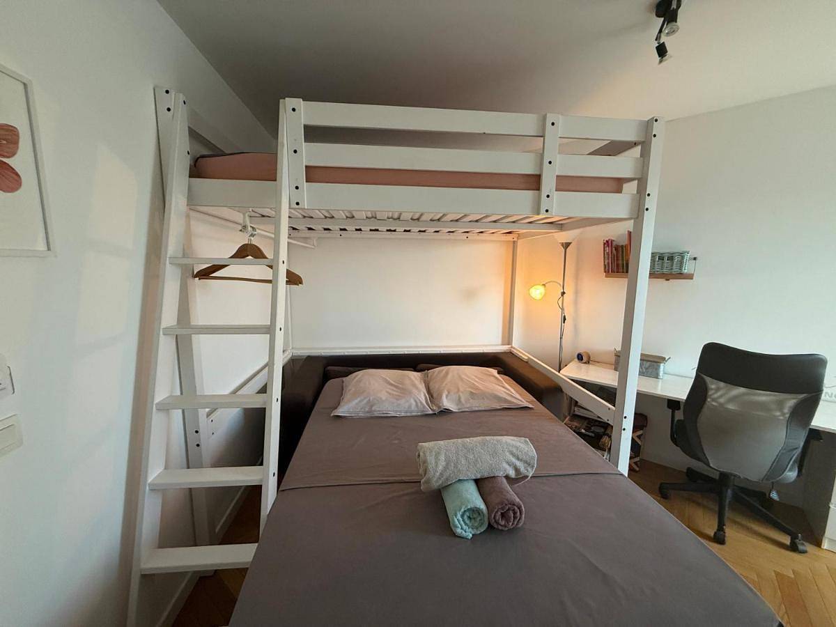 Appartement de vacances entier, Double Room in Saint-Julien-en-Genevois, Région de Saint-Julien-en-Genevois