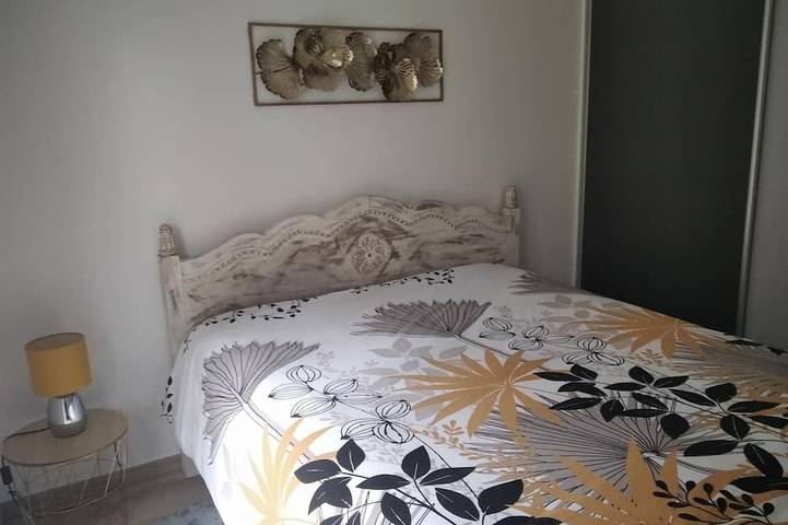 Location de vacances pour 7 personnes, avec piscine et jardin à Saubion - 2