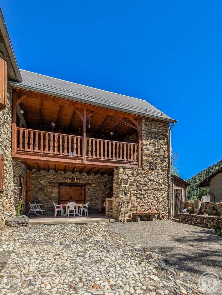 Gîte pour 2 personnes, avec jardin à Oô - 3