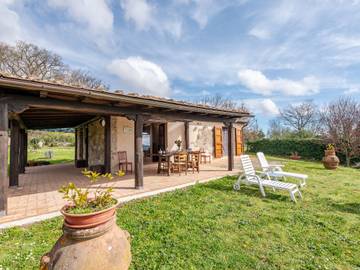 Ferienhaus für 5 Personen, mit Terrasse und Ausblick sowie Garten in der Maremma