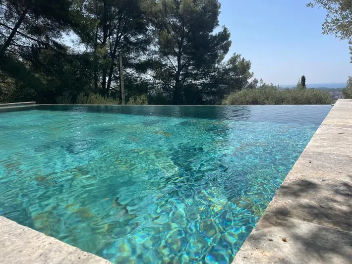 Villa für 7 Personen, mit Pool und Terrasse - 1
