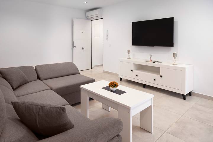 Ferienwohnung für 6 Personen, mit Whirlpool und Balkon in Cómpeta - 2