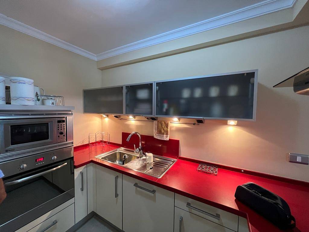 Apartamento entero, Increíble apartamento con vistas al mar y Wi-Fi in Arguineguín, Gran Canaria Sur