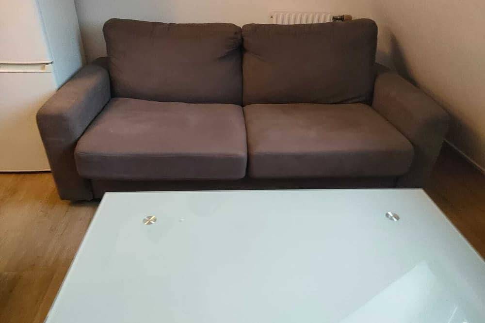 Entire apartment, Le Relais St Georges Offre le Confort et L'élégance, in Viroflay, Yvelines