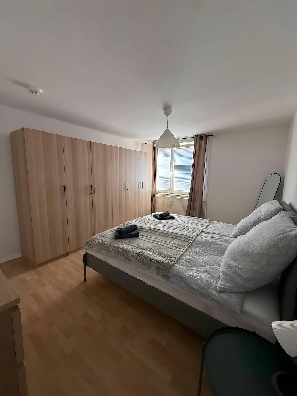 Appartement entier, Bel appartement en face de la gare in Bad Wilhelmshöhe, Cassel (Allemagne)