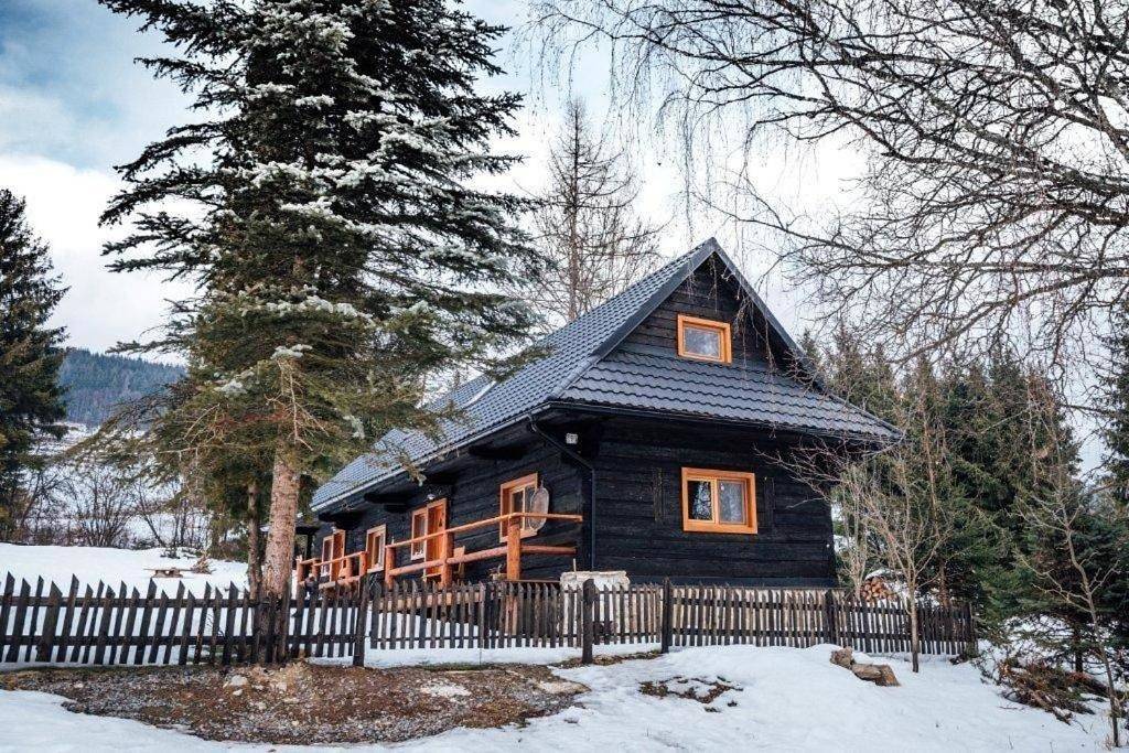 Apartment with Garden View in Powiat Brezno, Low Tatras