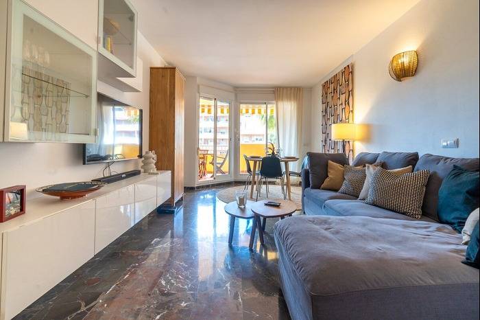 Appartamento intero, Meraviglioso, moderno appartamento con aria condizionata, fantastica area pisina in Torreblanca (Fuengirola), Fuengirola