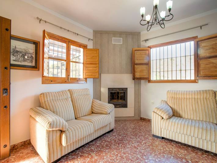 Secluded Holiday Home in Malaga with Private Pool in Canillas de Aceituno, Cordillera Penibética