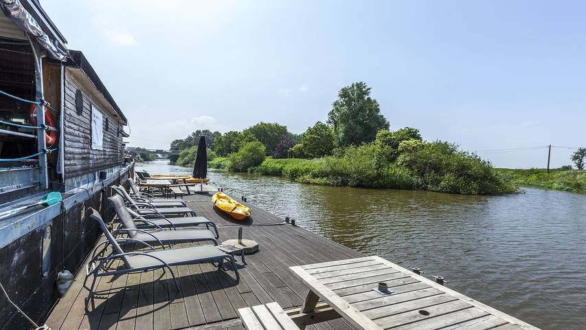 Ferienwohnung für 15 Personen, mit Garten und Seeblick sowie Terrasse in Belgien