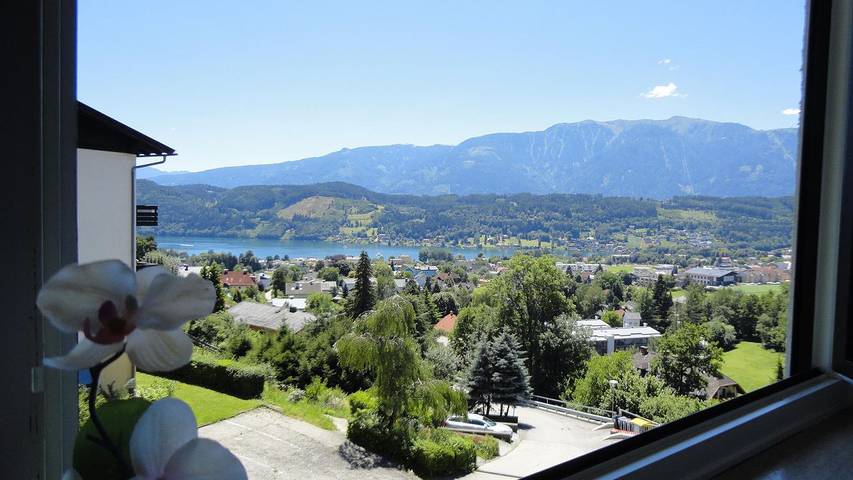 Hütte für 4 Personen, mit Balkon und Seeblick am Millstätter See