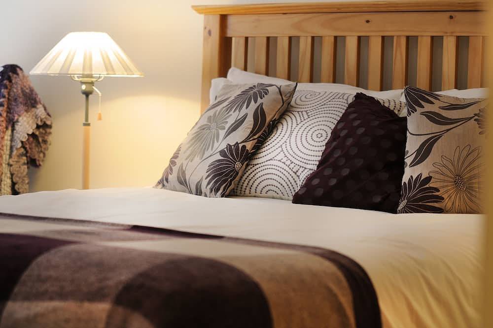 Apartamento entero, Acogedor, amplio, accesible, apto para el centro de la ciudad, con estacionamiento y wifi. in Edimburgo, Lothian