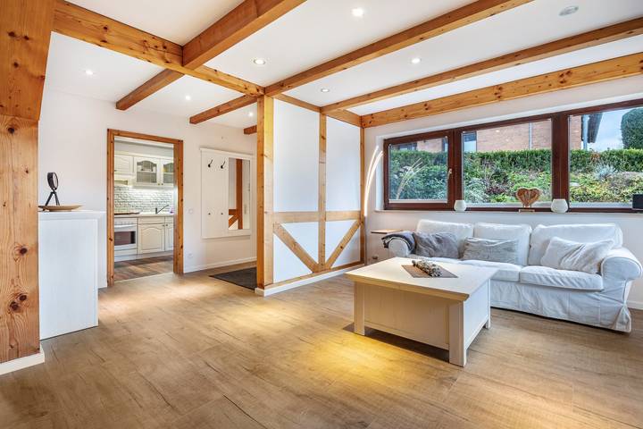 Hel lejlighed, Apartment Silberborth with Private Terrace, Shared Garden, and Sauna in Seesen, Harzvorland
