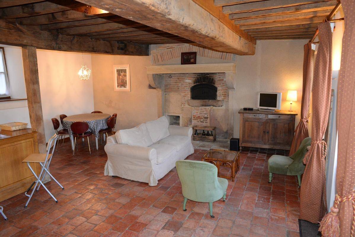 Gîte für 6 Personen mit Terrasse in Changy, Charolles und Umgebung