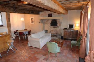 Gîte pour 6 Personnes dans Changy, Région de Charolles, Photo 2