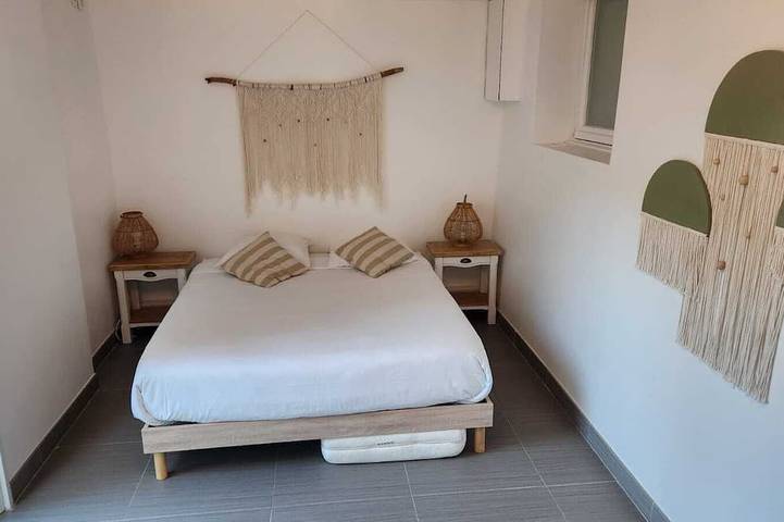 Location de vacances pour 6 personnes, avec piscine ainsi que jacuzzi et jardin dans Saint-Médard (Indre) - 2