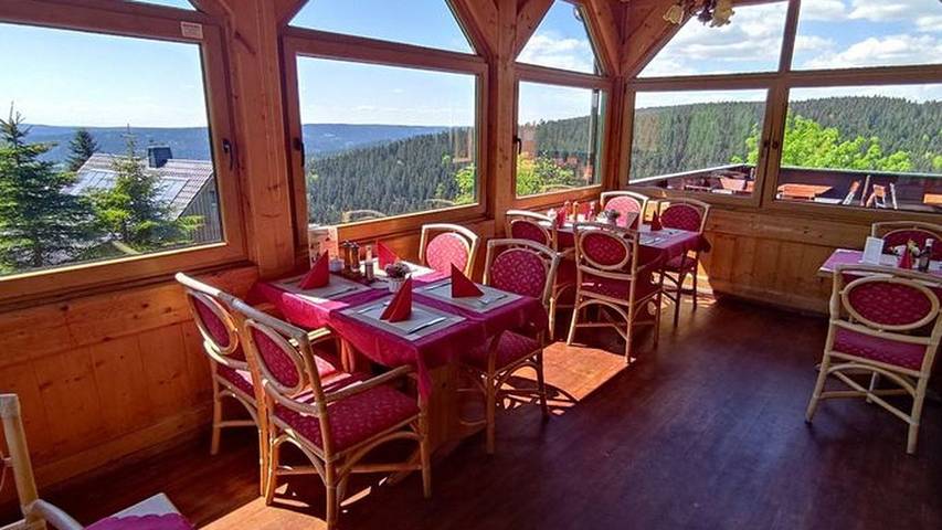 Gîte pour 5 personnes, avec terrasse à Klingenthal - 3