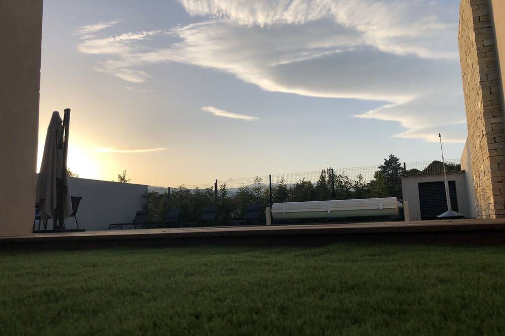 Villa pour 7 Personnes dans Cala Rossa, Lecci