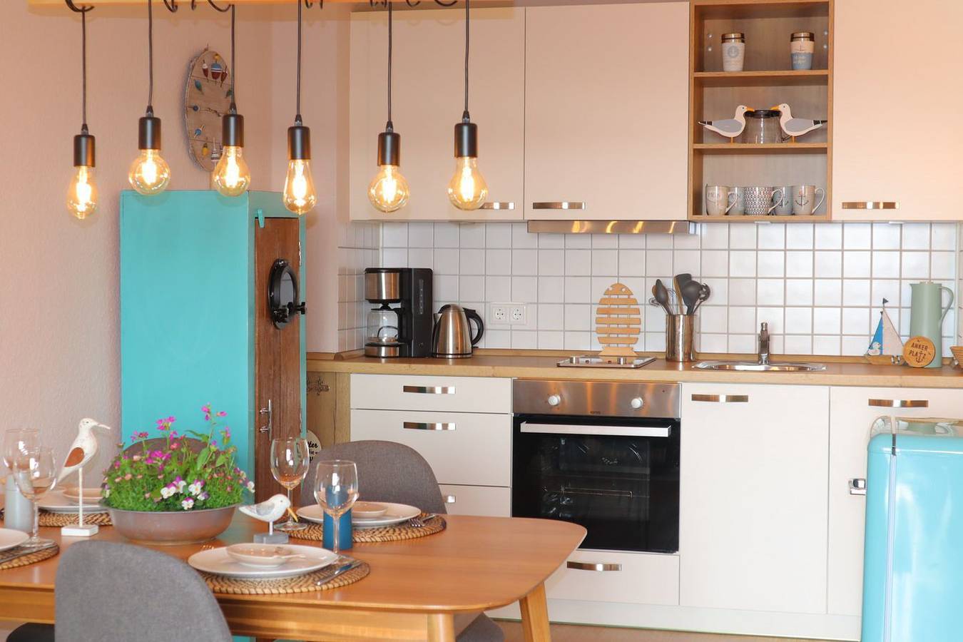 Ganze Wohnung, Ferienwohnung "Ankerplatz" – Nordseeurlaub mit Balkon & Strandkorb inklusive in Cappel-Neufeld, Nordholz