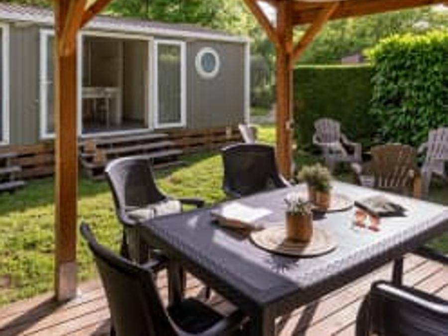 Camping Sandaya Les Rivages - Mobile home 4 persons - Cottage Bouton d'or 4p 2ch 1sdb *** in Millau, Parc naturel régional des Grands Causses