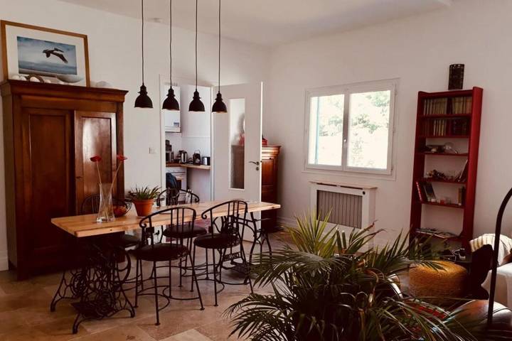 Location de vacances pour 6 personnes, avec terrasse et jardin à Le Bouscat - 3