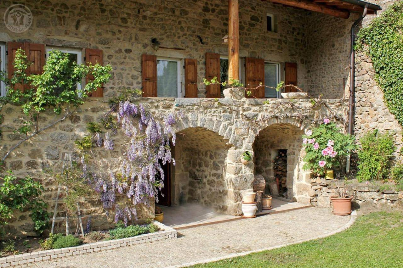 Le clos du martouret in Roisey, Parc Naturel Régional du Pilat