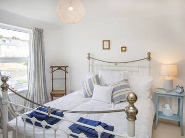 Holiday Home for 6 People in Criccieth, Llŷn Peninsula, Photo 4
