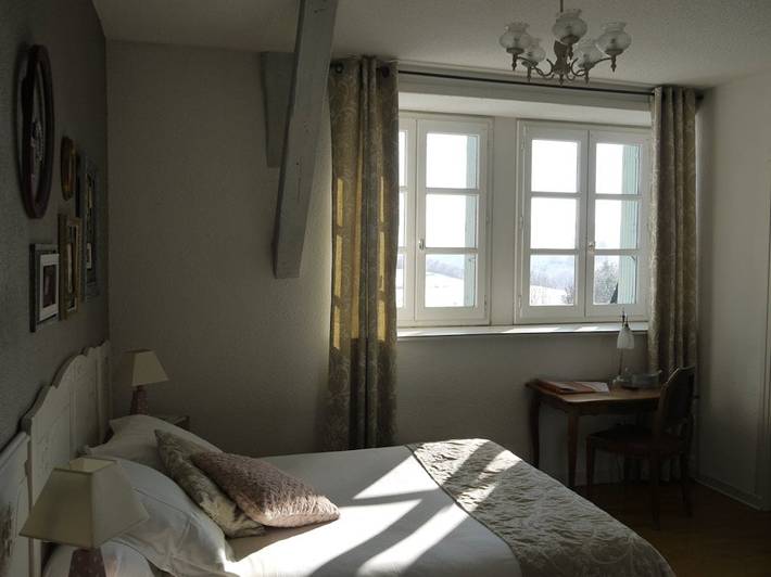 Chambre d’hôte pour 2 personnes, avec jardin ainsi que jacuzzi et sauna dans le Puy-de-Dôme - 4