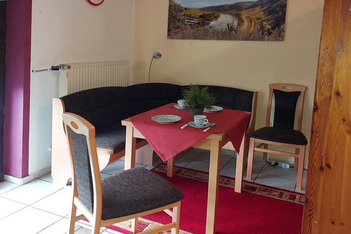 Ferienwohnung für 2 Personen, mit Terrasse in Reil - 4