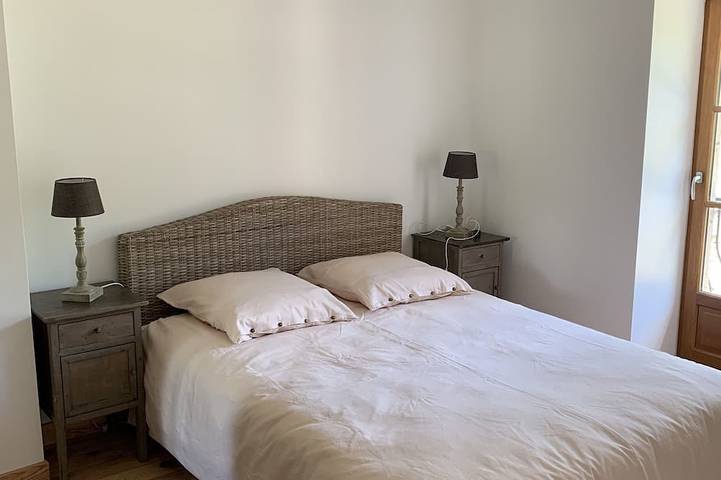 Location de vacances pour 6 personnes, avec terrasse et jardin à Scey-Maisières - 4