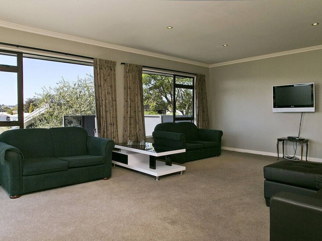 Taupo Escape - Rainbow Point Ferienhaus in Taupo, Taupo District