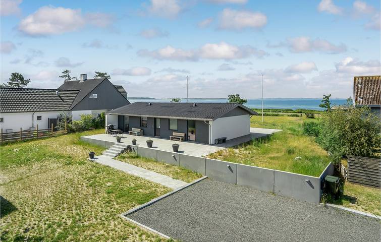 Ferienhaus für 6 Personen mit Garten in Vibæk Strand, Ebeltoft