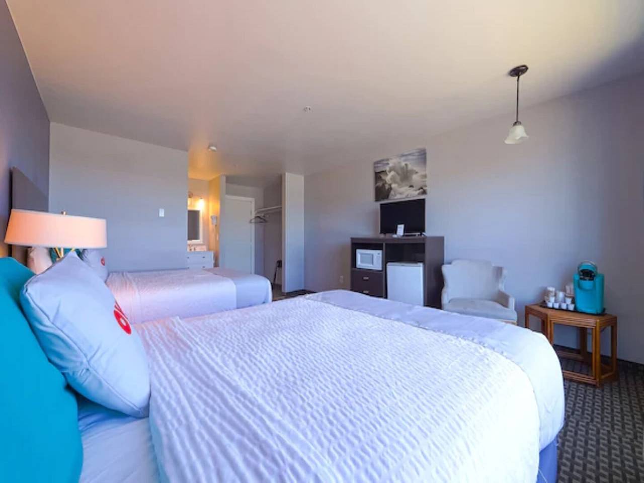 Entire apartment, 2 Queen Bed with Ocean view in Newport (OR), North Oregon Coast