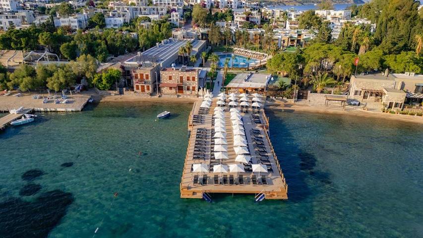 Hotel for 3 personer, med sauna og pool såvel som have og udsigt i Bodrum