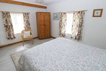 Cottage for 4 People in Laugharne, Carmarthenshire, Photo 4