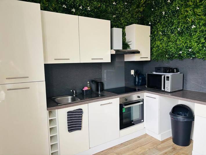 Gîte pour 4 personnes, avec sauna et vue à Bron - 3