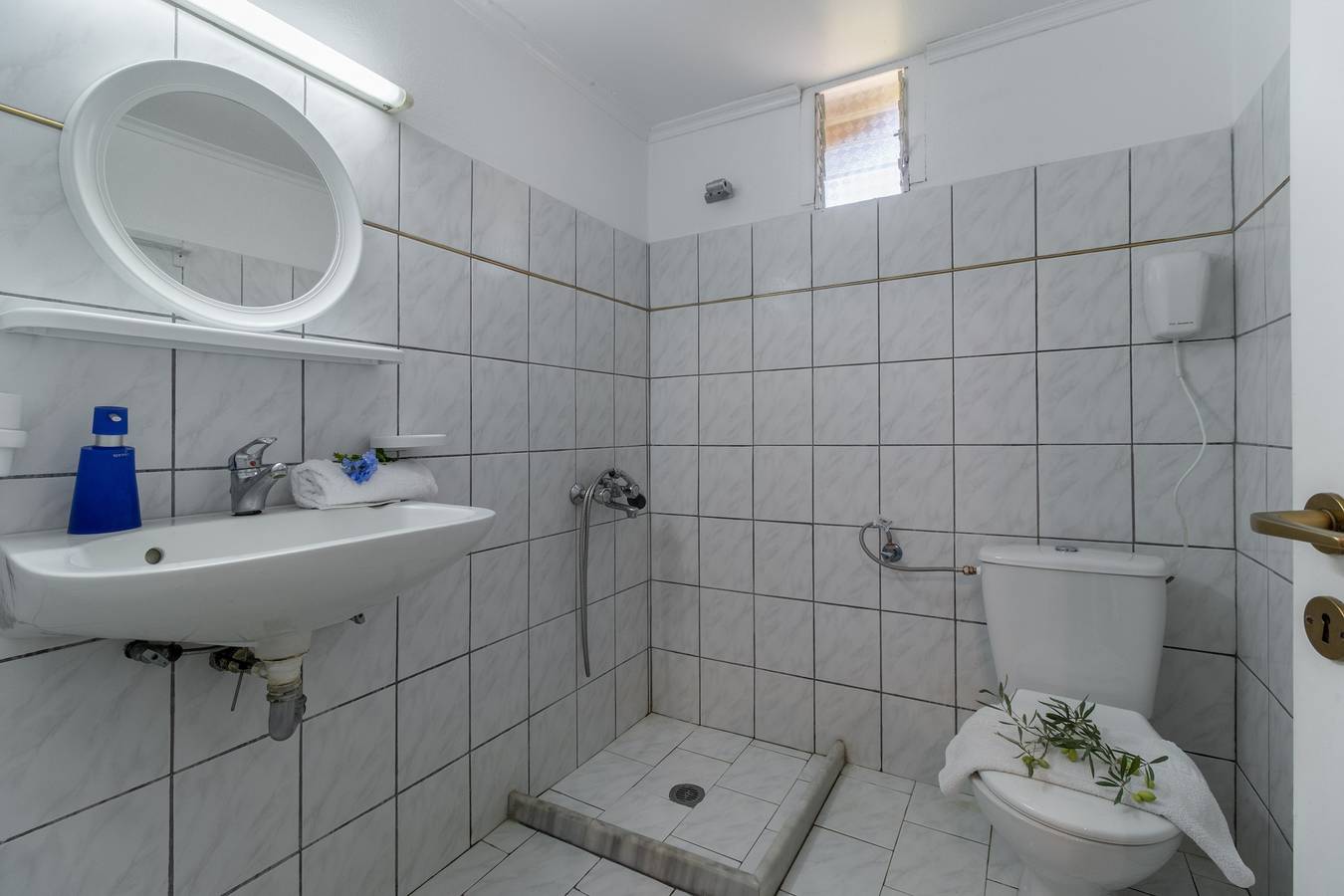 Studio "Krinos 3" met uitzicht op de bergen, tuin & Wifi, foto 11