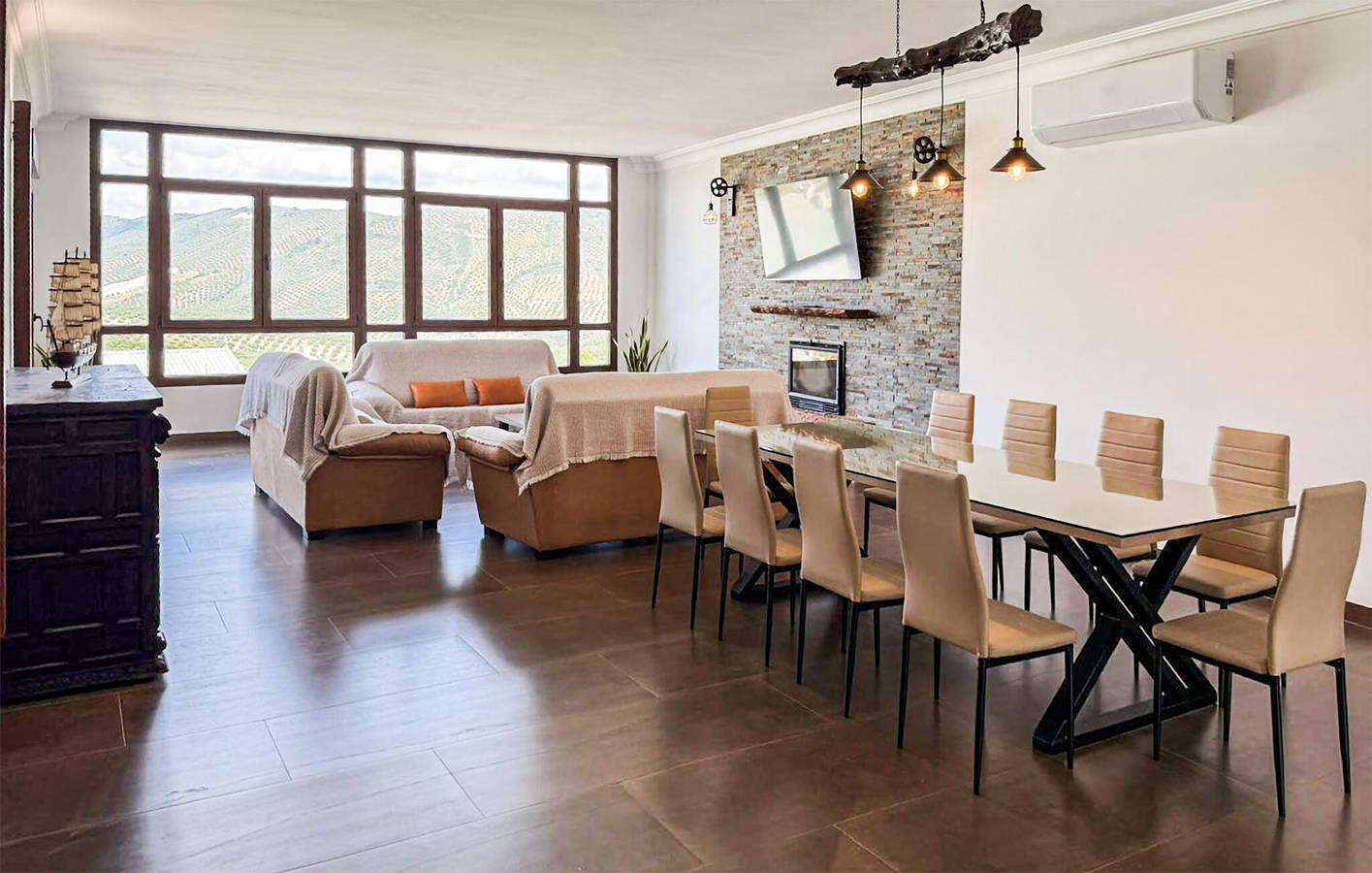 Gezellig appartement van 200 m² met zwembad, wifi en barbecue in Iznájar, Sierras Subbéticas