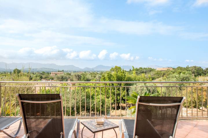 Finca "Villa Ca na Siona" in a Rural Idyll and Near the Beach in Alcúdia, North Majorca