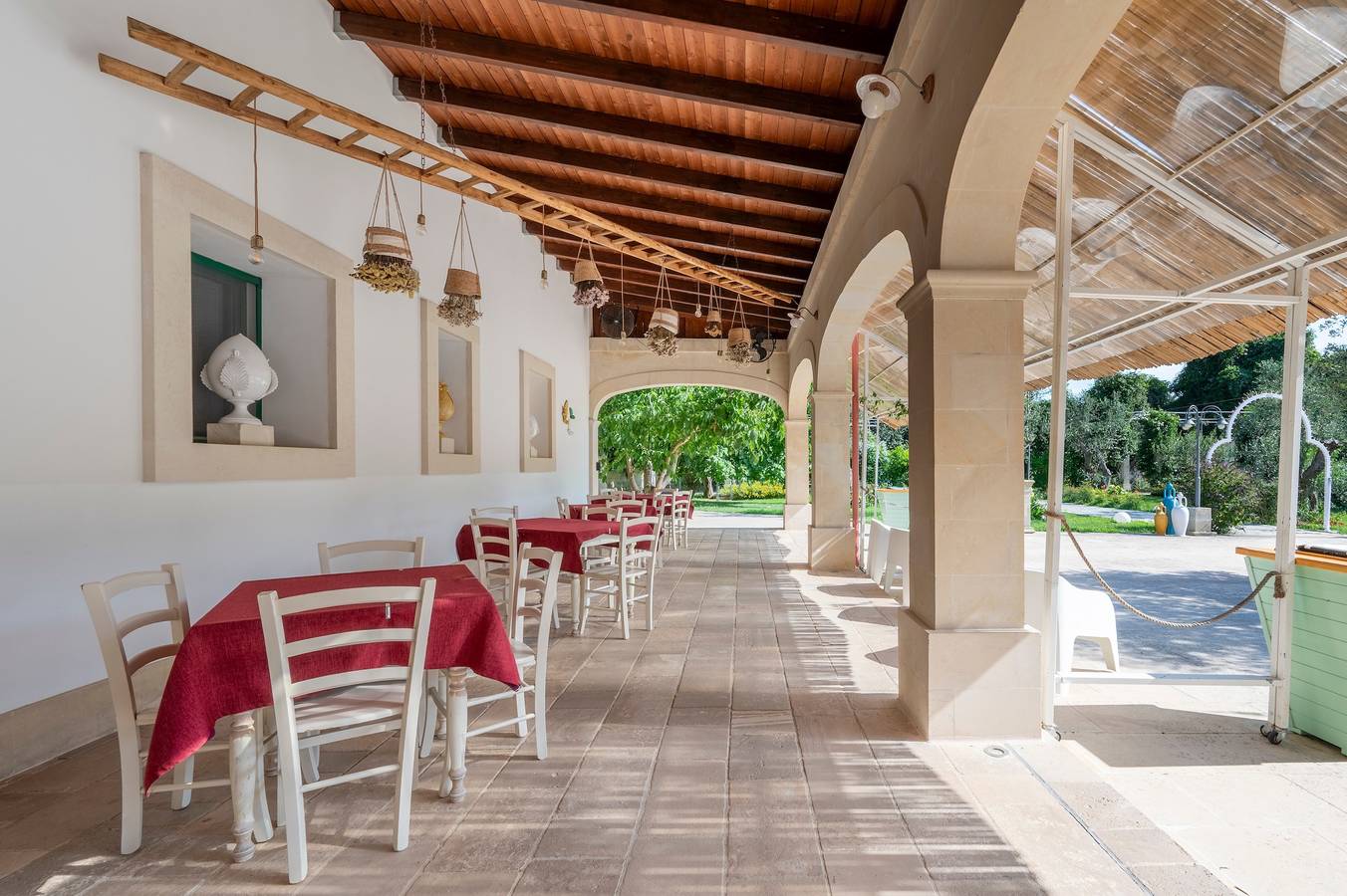 Camera 'San Biagio - Deluxe 4' con piscina condivisa, Wi-Fi e aria condizionata in Calimera, Provincia di Lecce