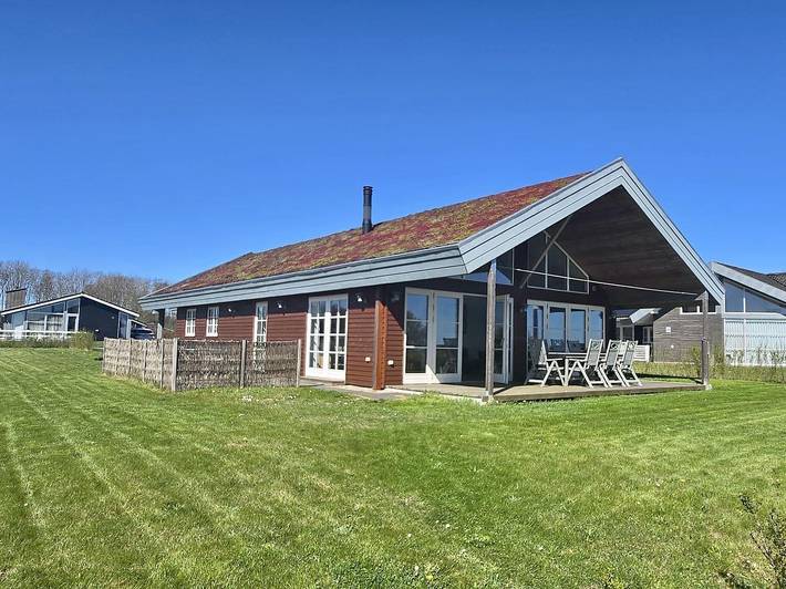 Modernes Ferienhaus mit Meerblick, in Strandnähe in Sydals, Mommark